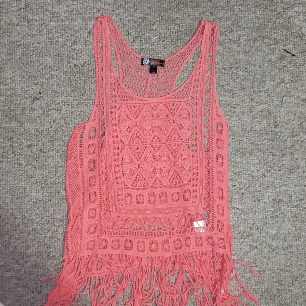 Cute cover tank, good condition